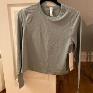lululemon NWT classic fit cotton blend long sleeve shirt silver blue